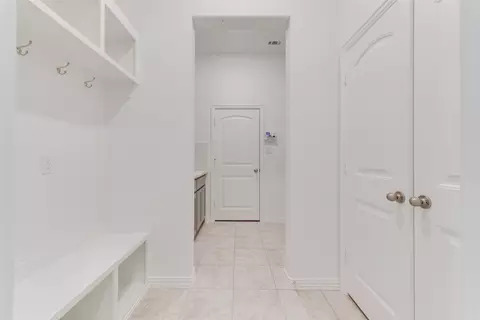 1109 Trinity Dr, Springtown, TX 76082 photo 17