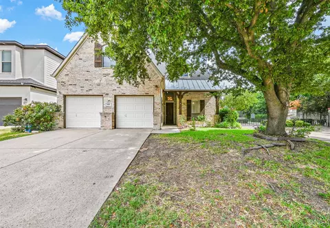 905 Saint George Pl, Desoto, TX 75115