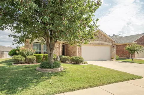 6929 Big Wichita Dr, Fort Worth, TX 76179