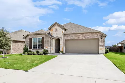 5932 Coppermill Rd, Fort Worth, TX 76137