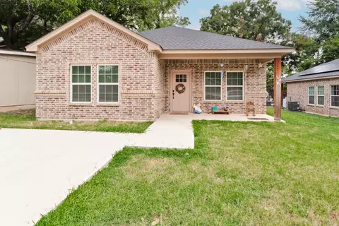 1703 Thompson St, Bridgeport, TX 76426