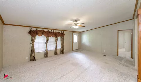 131 Monica Ln, Springhill, LA 71075 photo 2
