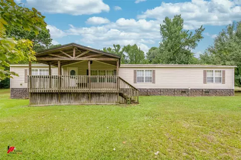 131 Monica Ln, Springhill, LA 71075