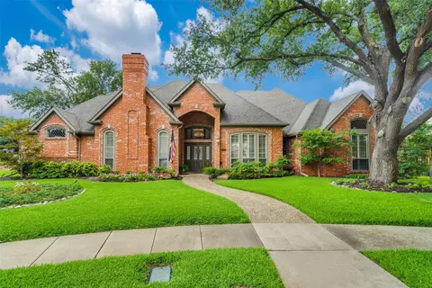 5900 Genoa Ct, Plano, TX 75093