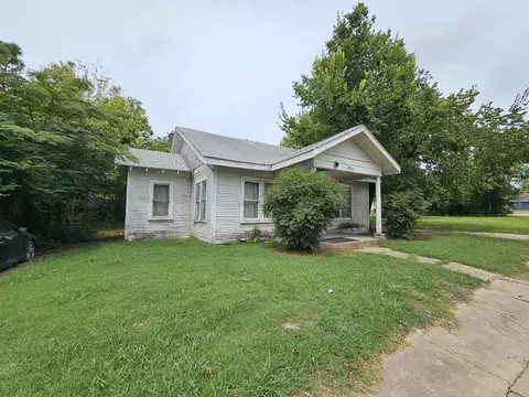 1715 Park St, Commerce, TX 75428 photo 2