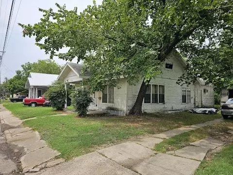 1715 Park St, Commerce, TX 75428 photo 7