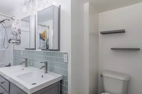 Bath - 1009 Irwin Dr, Hurst, TX 76053 photo 2 of 3