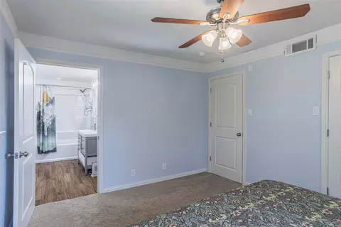 Bedroom - 1009 Irwin Dr, Hurst, TX 76053 photo 2 of 3