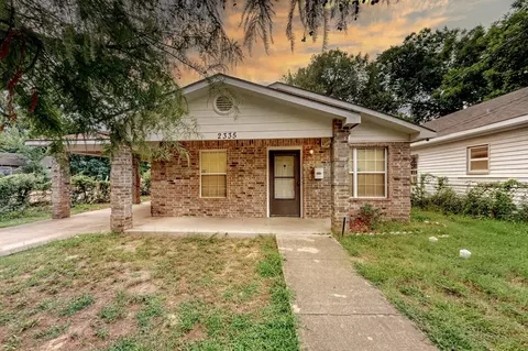 2335 Bethurum Ave, Dallas, TX 75215