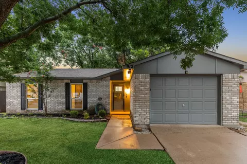 912 Sunny Slope Dr, Allen, TX 75002