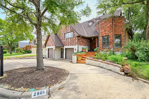 2901 Bluffview Dr, Garland, TX 75043