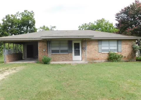 203 NE 7th St, Hubbard, TX 76648