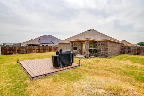 917 E 5th St, Springtown, TX 76082 photo 35