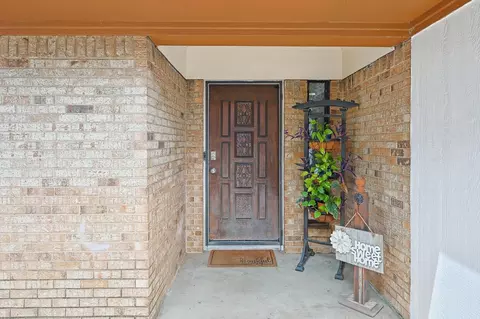 3417 Woodthrush Ln, Denton, TX 76209