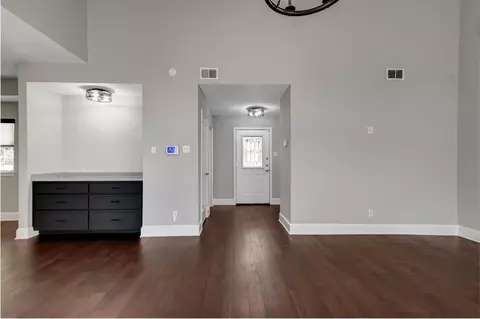 3607 Soft Wind Ct, Grapevine, TX 76051 photo 9