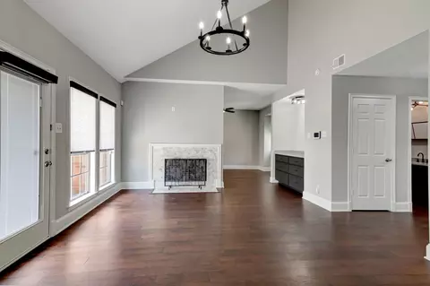 3607 Soft Wind Ct, Grapevine, TX 76051 photo 8