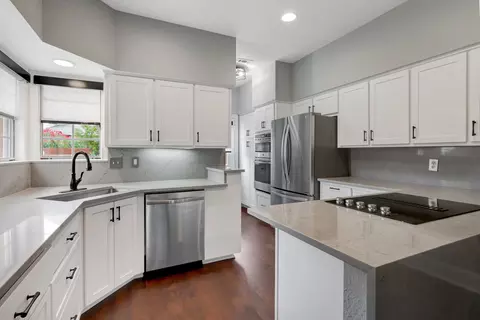 3607 Soft Wind Ct, Grapevine, TX 76051 photo 15