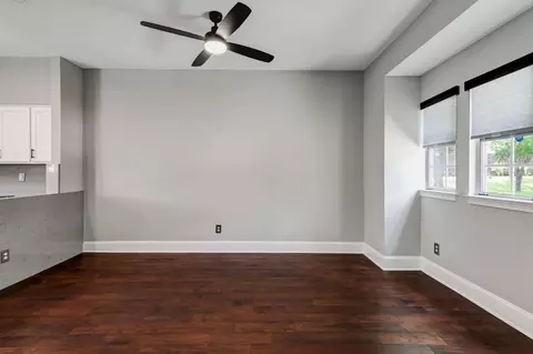 3607 Soft Wind Ct, Grapevine, TX 76051 photo 10
