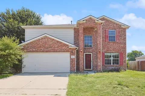 3113 Pinehurst Ct, Denton, TX 76210