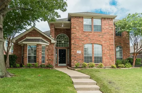 8413 Finsbury Dr, Plano, TX 75025