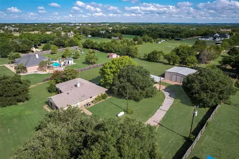 5041 Hidden Lake Trl, Midlothian, TX 76065