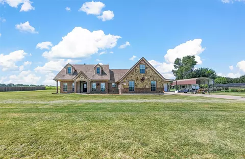 133 Williamsburg Ln, Springtown, TX 76082