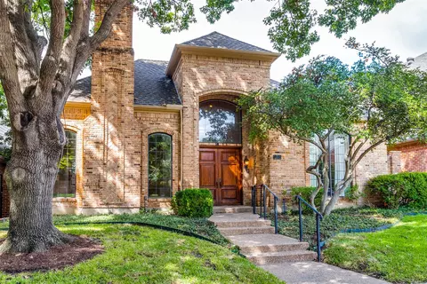 7306 Lane Park Dr, Dallas, TX 75225