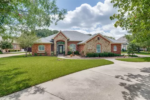 8009 Old Mill Rd, Greenville, TX 75402