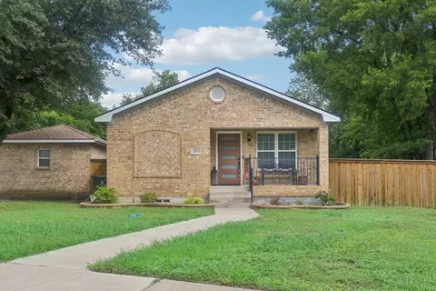 203 Loma Dr, Garland, TX 75040