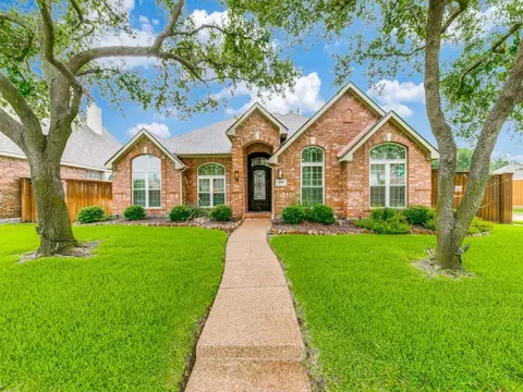 4401 Helston Dr, Plano, TX 75024