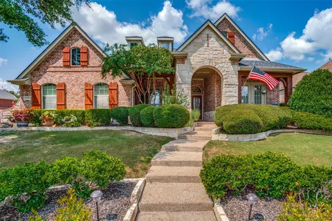 821 Echo Dr, Prosper, TX 75078 photo 2