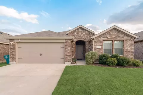 1012 Juno Ln, Denton, TX 76209