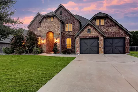 102 Champion Dr, Wylie, TX 75098