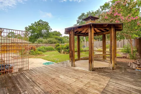 605 E Mitchell St, Arlington, TX 76010 photo 35