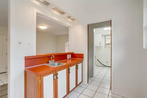 605 E Mitchell St, Arlington, TX 76010 photo 13