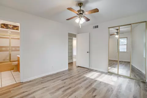 605 E Mitchell St, Arlington, TX 76010 photo 25