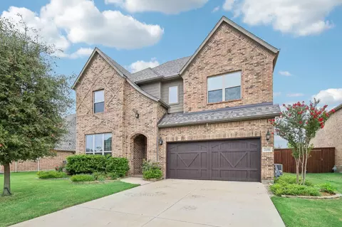2101 Falcon Ridge Dr, Mansfield, TX 76063
