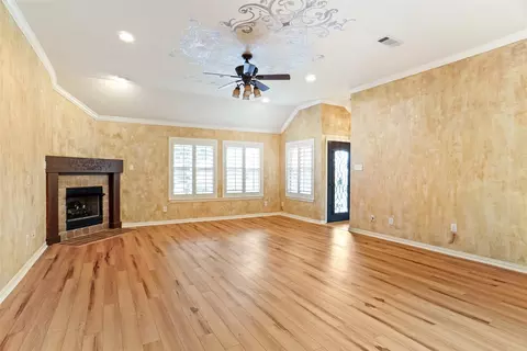 Living - 416 Milla Ln, Euless, TX 76039 photo 2 of 3
