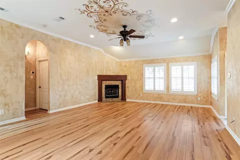 Living - 416 Milla Ln, Euless, TX 76039 photo 1 of 3