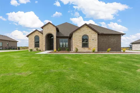 1855 Creekview Ln, Nevada, TX 75173