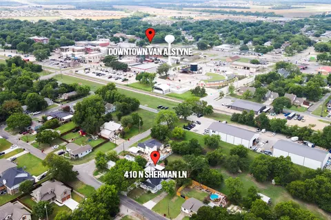 410 N Sherman Ave, Van Alstyne, TX 75495