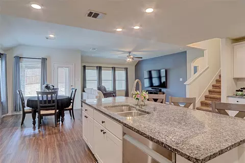 700 Monarch Ln, Celina, TX 75009 photo 6