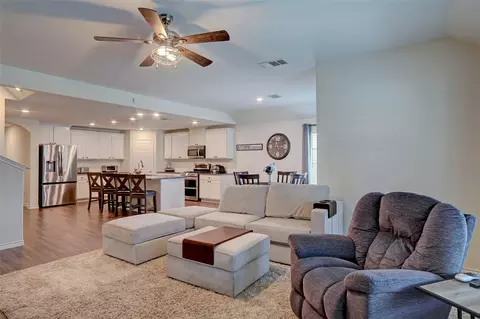 700 Monarch Ln, Celina, TX 75009 photo 11