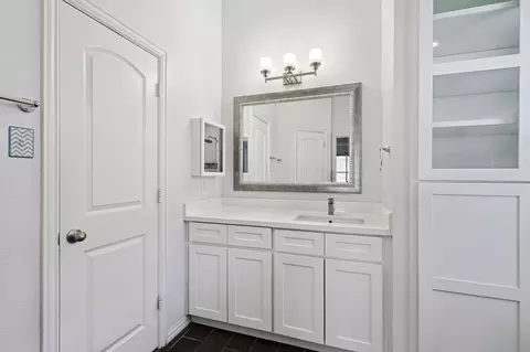 512 Wade Ct, Euless, TX 76039 photo 24