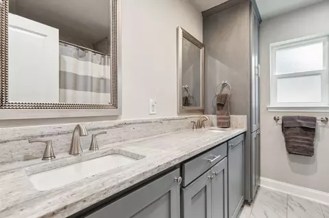 Bath - 2145 Mountainview Dr, Hurst, TX 76054 photo 4 of 4
