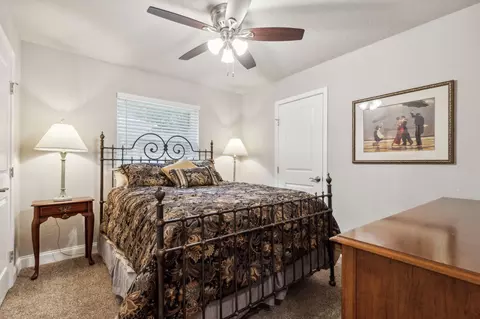 Bedroom - 2145 Mountainview Dr, Hurst, TX 76054 photo 4 of 5