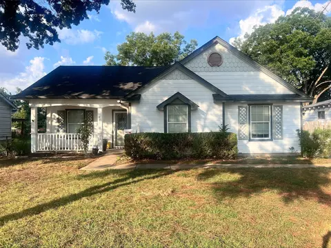 422 36th St, Grand Prairie, TX 75050