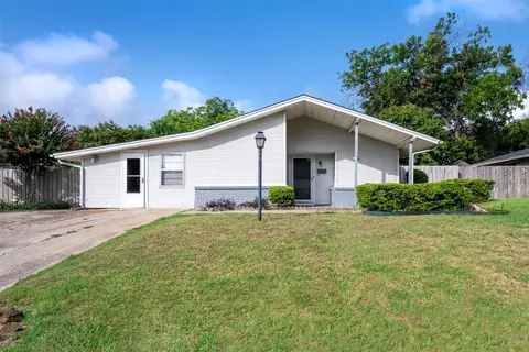 5480 Wayside Ave, Fort Worth, TX 76134