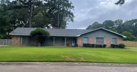 1207 N Acres Cir, Springhill, LA 71075