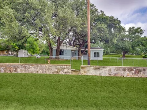 2814 Lipan Hwy, Granbury, TX 76048
